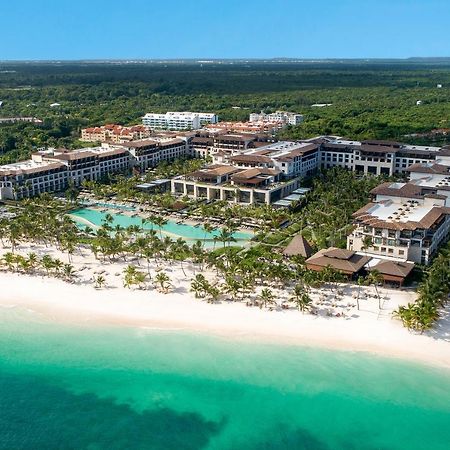 Lopesan Costa Bavaro Resort, Spa & Casino Punta Cana Bagian luar foto Aerial view of the resort