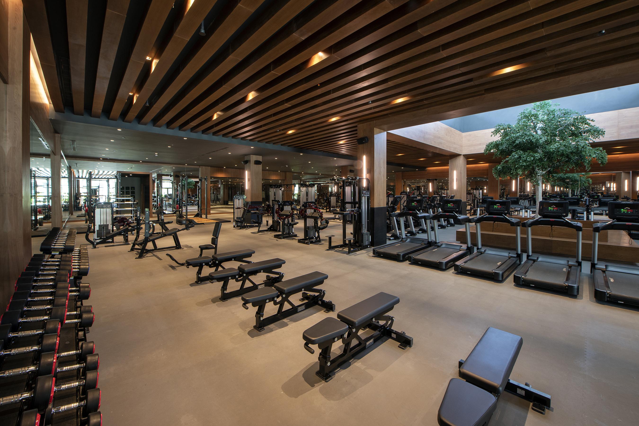 Lopesan Costa Bavaro Resort, Spa & Casino Punta Cana Bagian luar foto The gym at the Four Seasons Hotel, Hong Kong